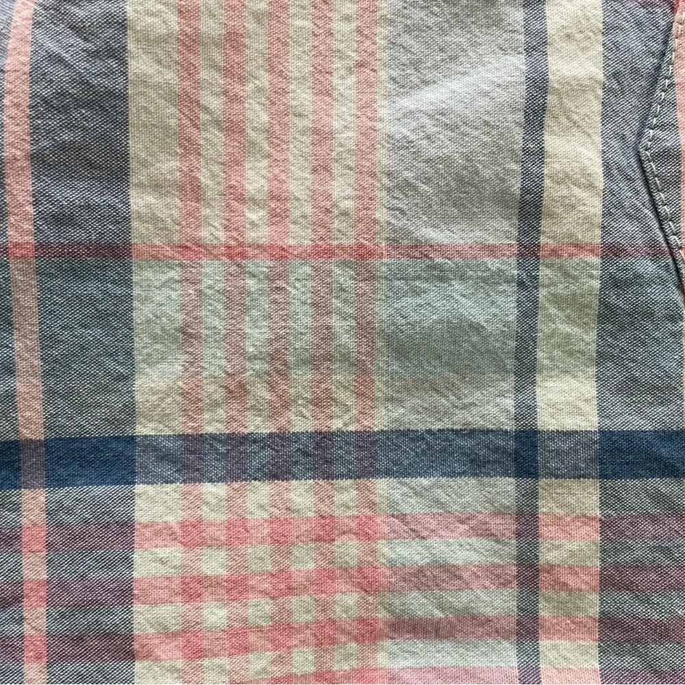 J. CREW LONG SLEEVE OXFORD SHIRT Size L Blue Pink and White Plaid